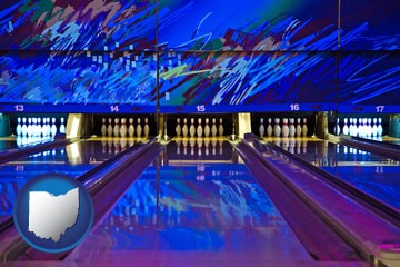 a bowling alley with an abstract wall mural - with Ohio icon